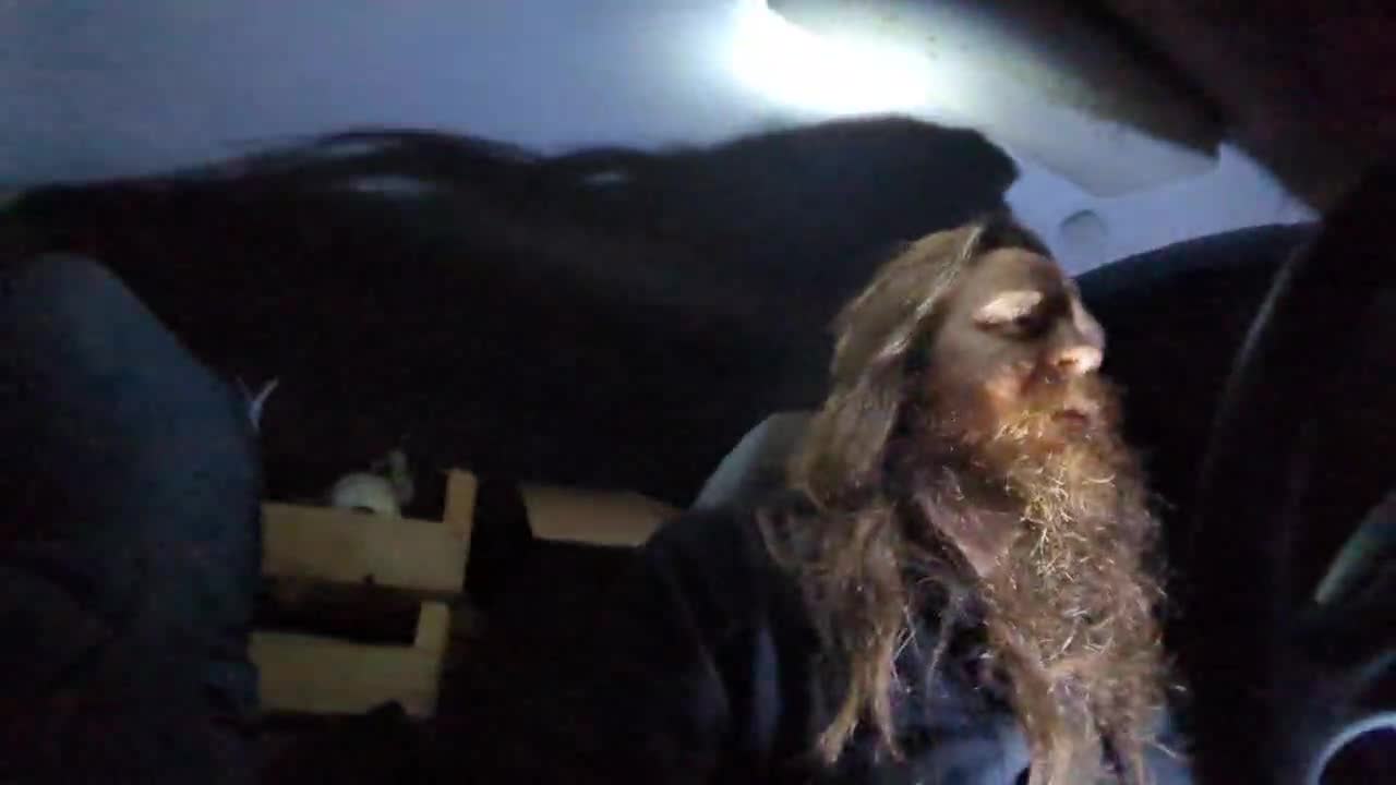 2022-11-14 (4) - relooting humide - Twitch Decheterie