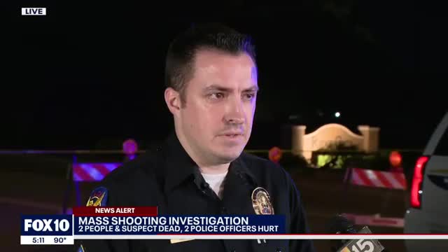 Suspect dead after hoenix; 2 people killed, 2 officers hurt_Cut