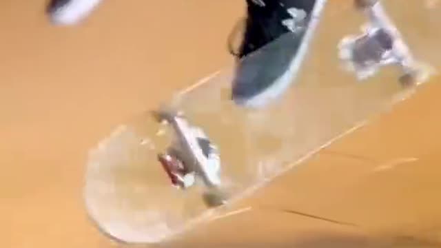 GLASS SKATEBOARD