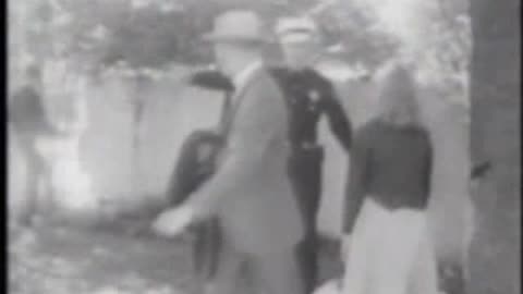 JFK ASSASINATION SHORT CLIP GRASSY KNOLL