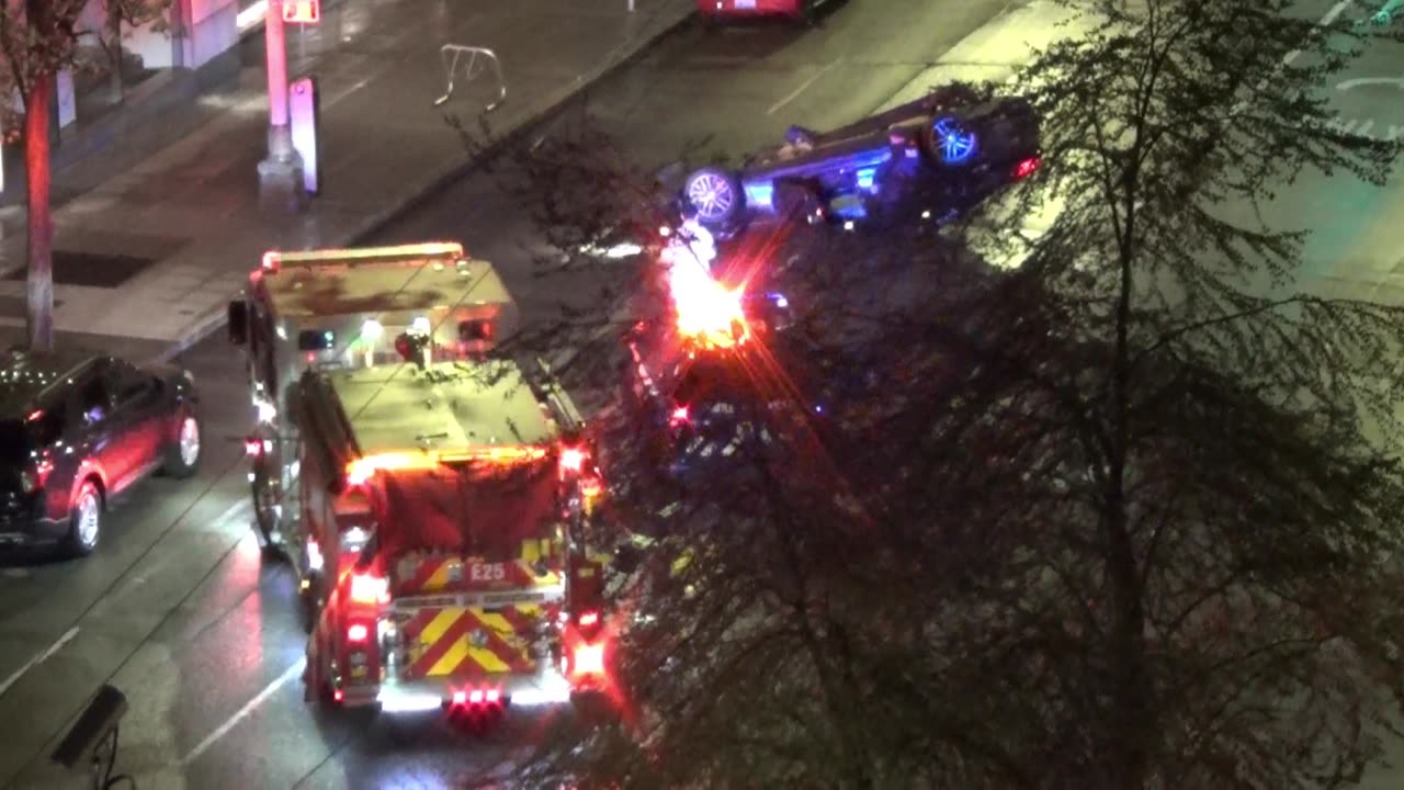 Car Crashes on Highway Offramp in Seattle