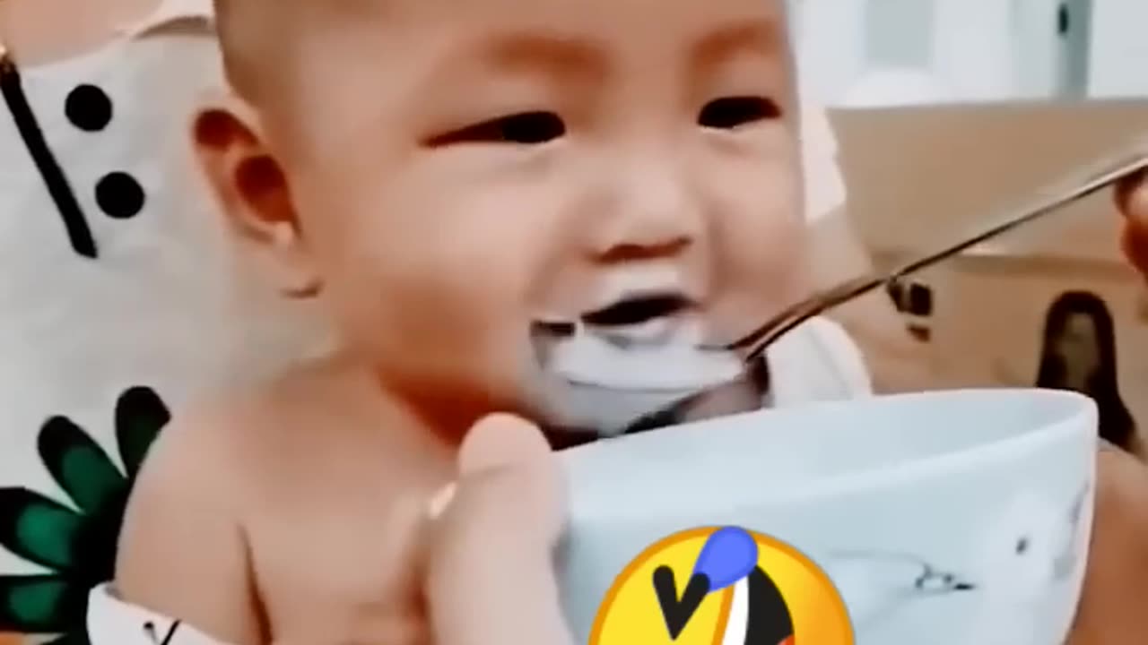 Cute baby funny 😁 clip