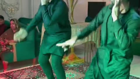 Zabardast dance performance 🕺