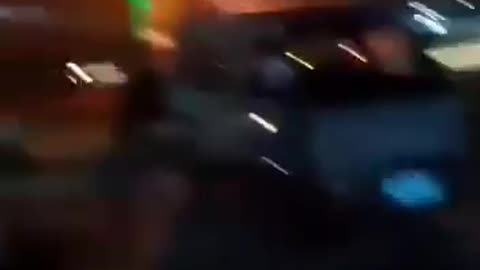 العدوان الأميركي الإسرائيلي البريطاني يشنّ عدة غارات على العاصمة صنعاء ومحافظات الحديدة وصعدة وذمار.