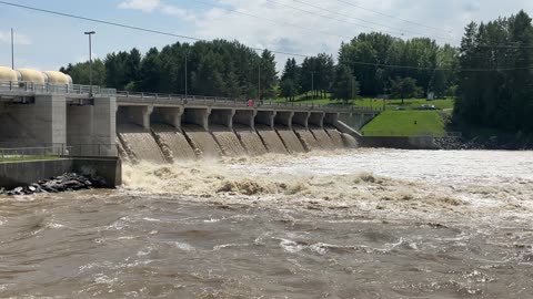 Vidéo Barrage Sartigan