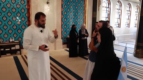 Latino Couple Visit Mosque in Qatar, This is How They Were Treated | VLOG #2 #worldcup2022