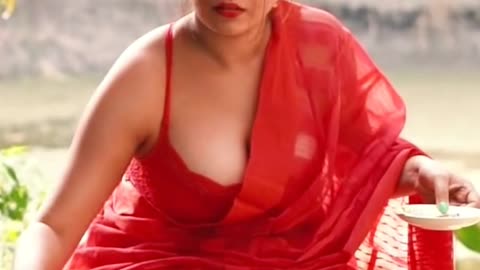 Bengali hot saree photoshoot new style short video