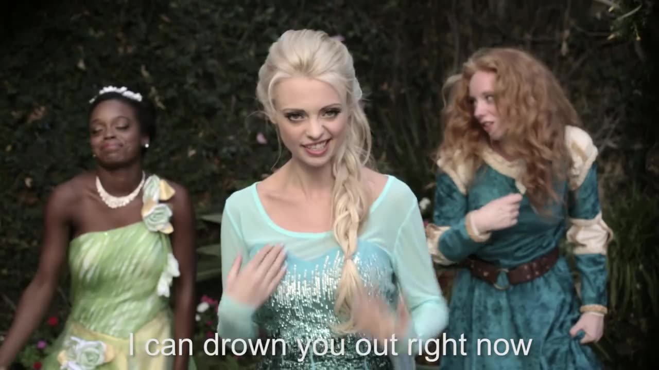 SNOW WHITE vs ELSA- Princess Rap Battle (Whitney Avalon ft. Katja Glieson) explicit
