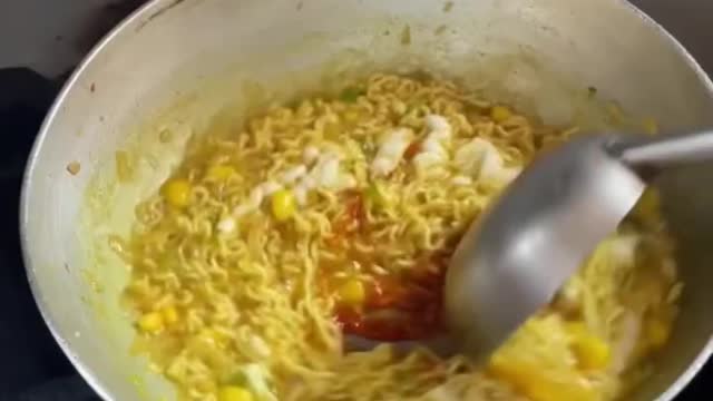 CHEESY VEGGIE MAGGI _ Indian Street Food #shorts