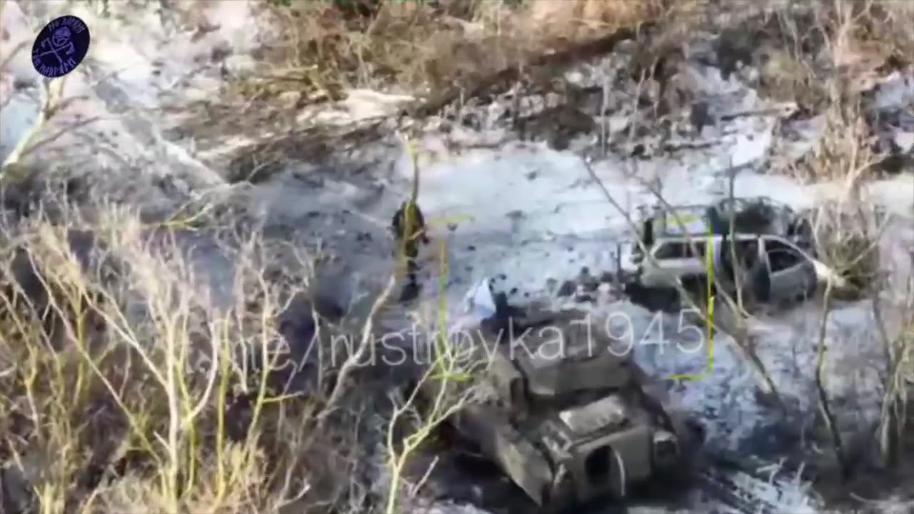 Russian Marine Storms a Ukrainian Trench, Gets a Close Range Kill