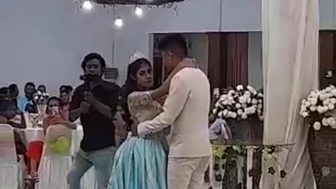 ROMANTIC WEDDING DANCE