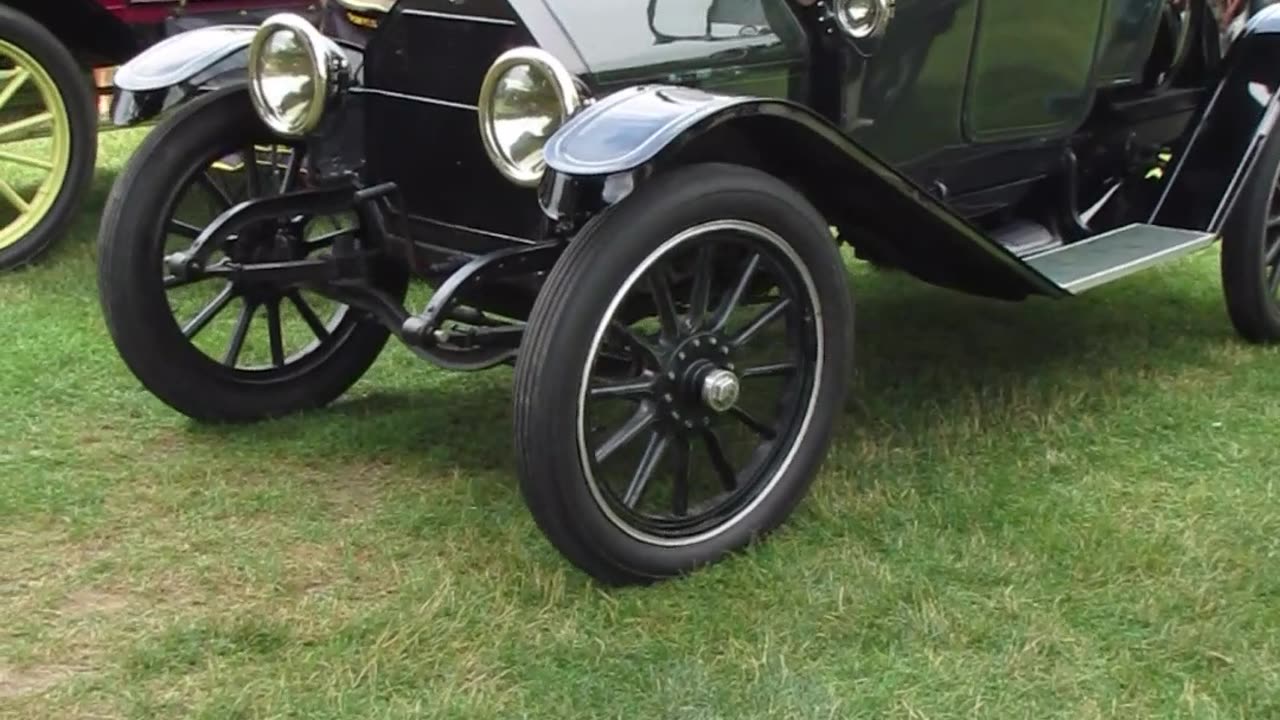 1914 Overland Roadster Running