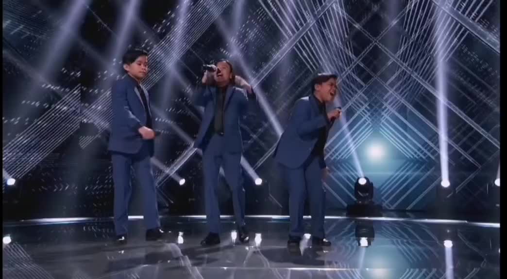 TNT BOYS from Philippines sing Listen