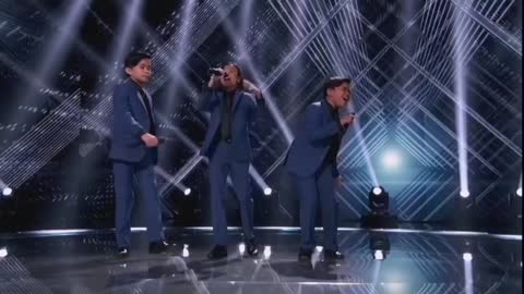 TNT BOYS from Philippines sing Listen