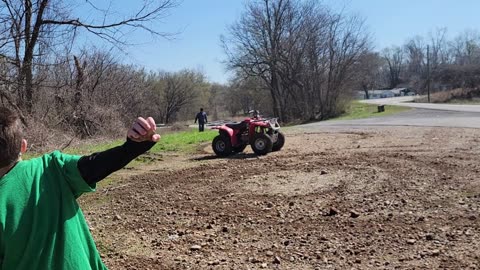 OUR FAMILY DOES COMMUNITY SERVICE AND CLEANS UP A TRASHY LOT!