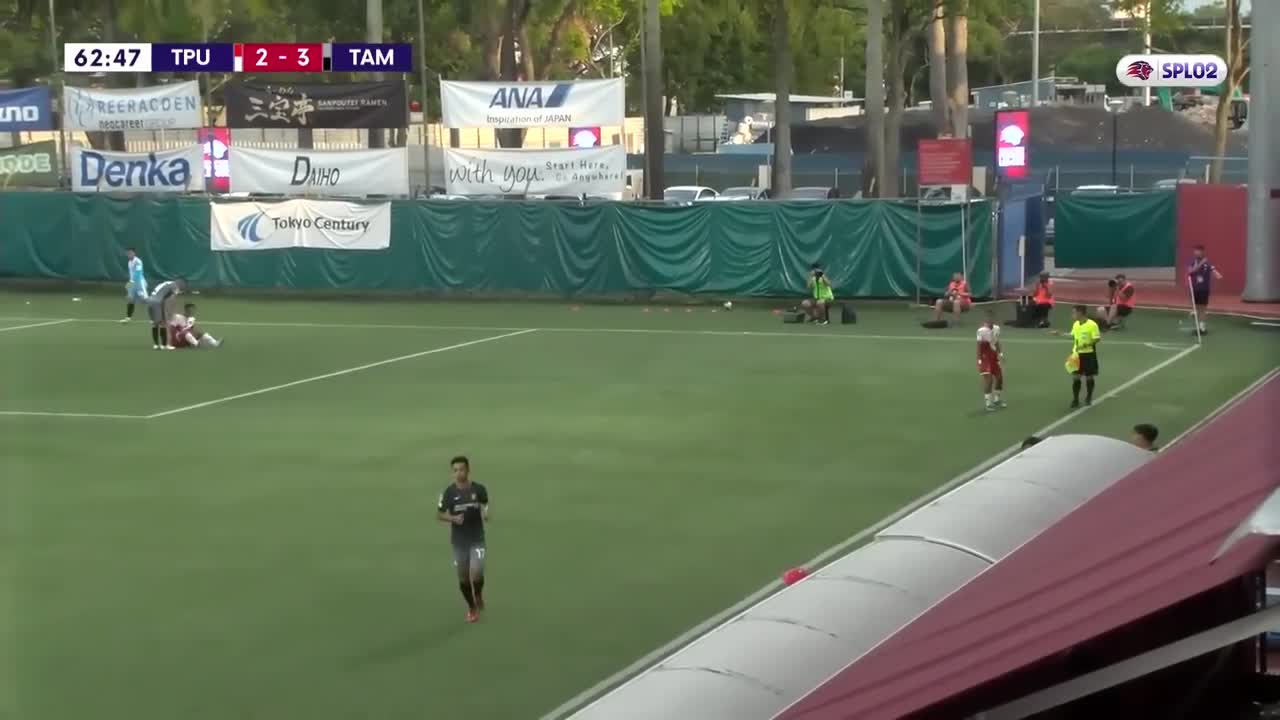 Irwan Shah's foul on Khairul Nizam sparks anger between Tampines and Tanjong Pagar | SPL 2022