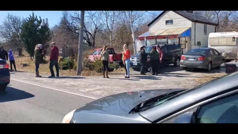 Fight at side of highway