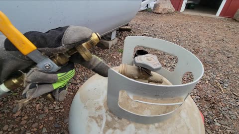 Filling Propane Tanks off the House Tank