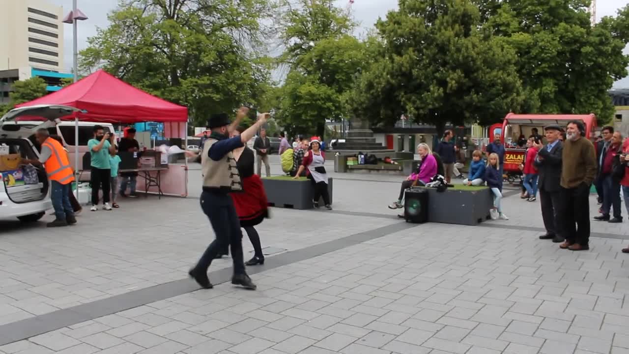 Hungarian folk dance - Christchurch, Cathedral Square Part. 1