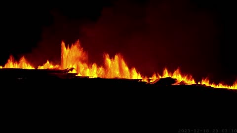 Iceland volcano erupts after weeks of quake activity