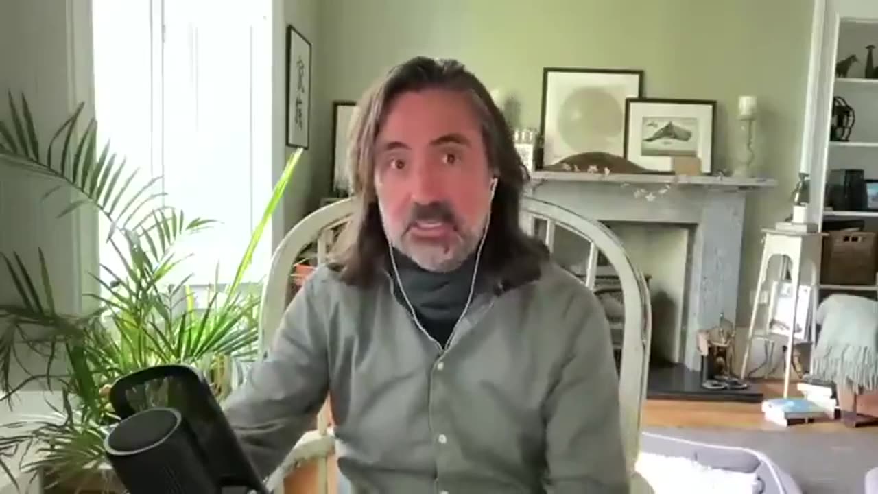 We must NOT comply and have to FIGHT back! Neil Oliver ‘ULEZ & the state we're in!