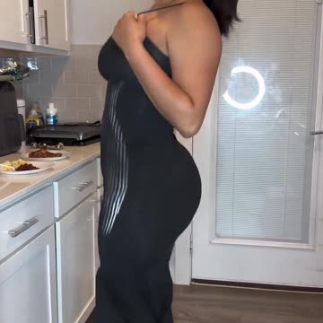 Calling Kids for dinner using the A*sss ...ended up trashy 😂😂😂 OMG