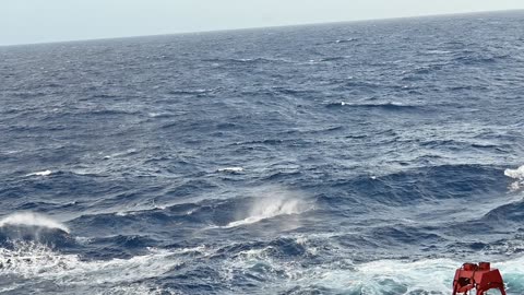 Wind noise and waves