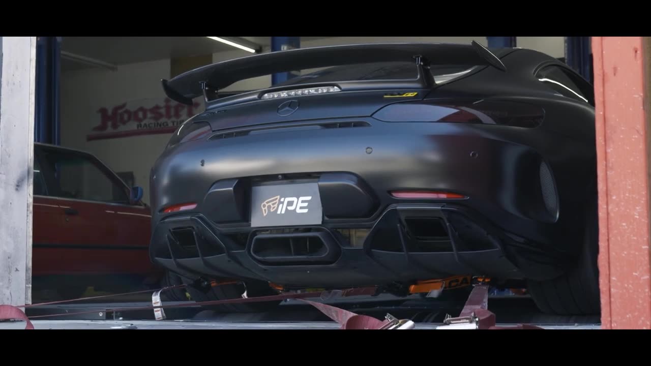 Unveiling the Unbelievable: The Mercedes-Benz GTR Beyond Boundaries