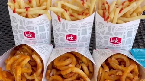 Curlyallday#grubspot#fries#food#foodtiktok