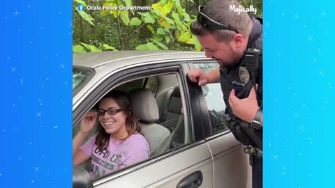 Ocala Police play _Secret Santa_ and give out $100 bills instead of tickets for Christmas