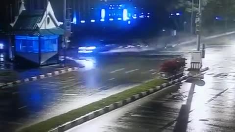 That guy will need to rebuild that police post.