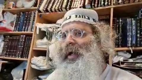 וגלח הנזיר פתח אהל מועד ולא נזירה שמא יתגרו בה פרחי כהונה - שיר נ נח מסכת נזיר דף מה