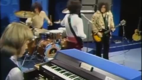 Mountain - ( LIVE ) Mississippi Queen 👸