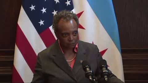 Chicago Mayor Defends Her Performance by Saying "I Don't Think I Need to Dignify Your Comments"