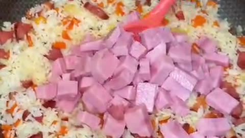 65-Arroz com alho, calabresa e presunto