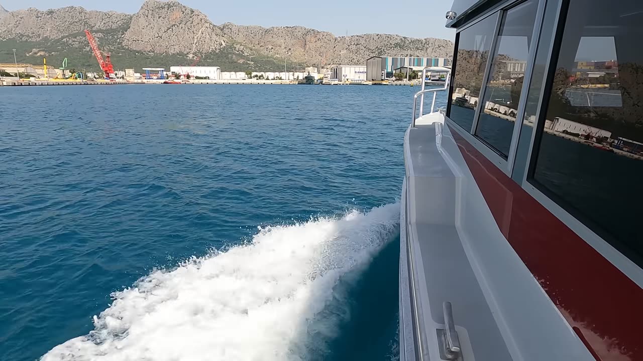 FIRST LOOK At The BERING MARINE 34! (Top Speed 40+ Knots!)