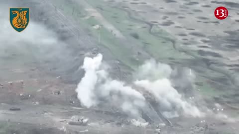 Ukrainian tank fires at the invaders’ shelter