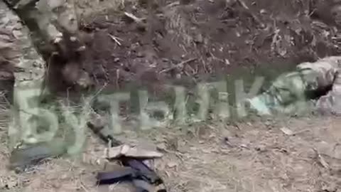 Nazis bury captured Russian soldier alive