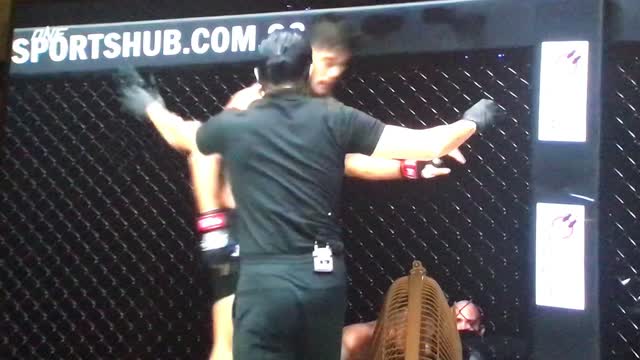 Aung La San of Myanmar Knocks Out Brazilian MMA One Championship