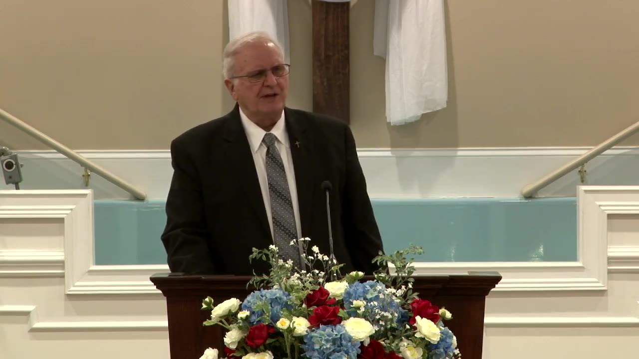 The Lamb of God - Charles Lawson