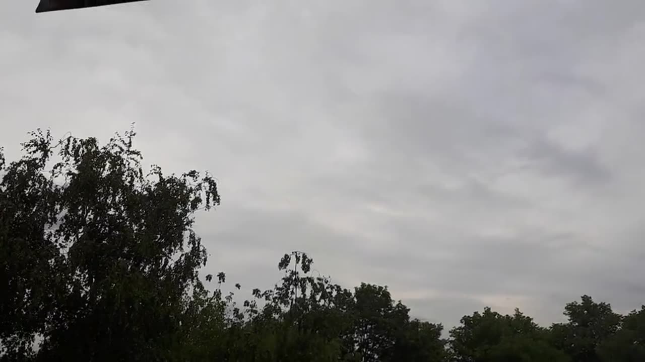 Himmel in Berlin am 28.08.2023 um 18:25 Uhr