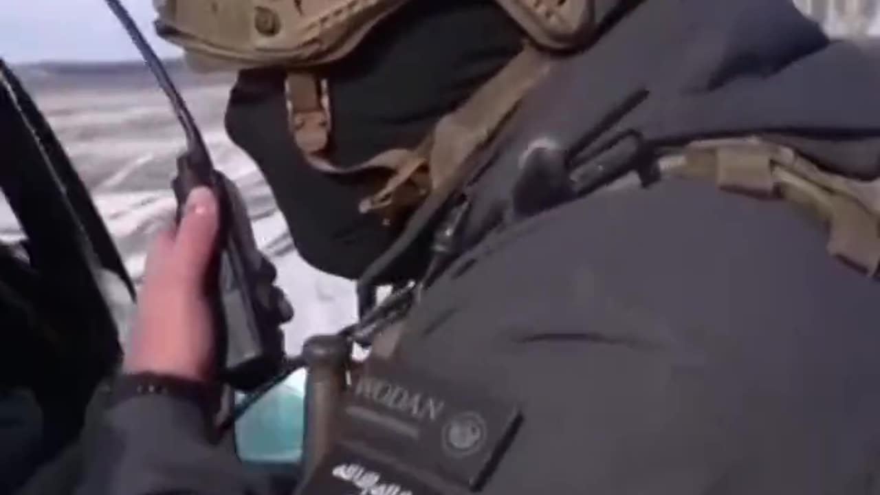 A video of a Ukrainian Commander wearing an ISIS patch.