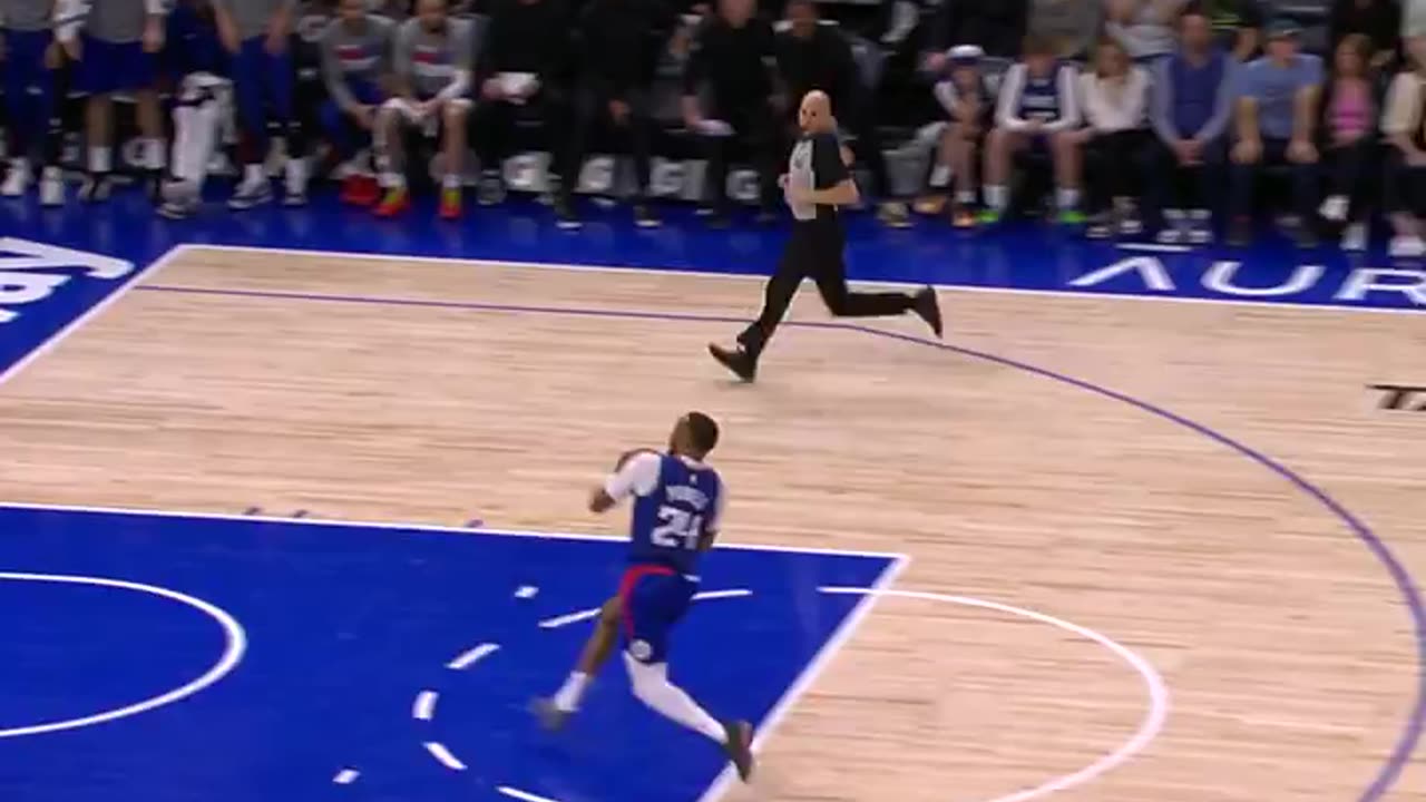 Norman Powell Windmill Dunk! Clippers Hold 4-Point Lead Late vs. Timberwolves