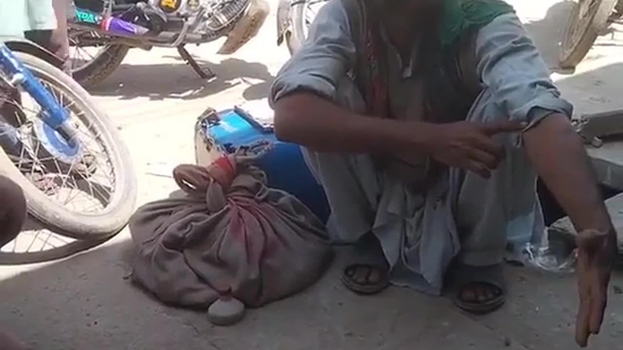 This guy has amazing skills. A simple simple magician