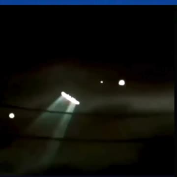 ★ Un OVNI provoque la fermeture d'un aéroport international chinois !