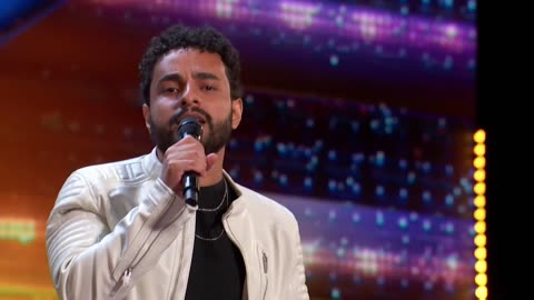 Golden Buzzer: Gabriel Henrique's impressive high notes STUN Sofia Vergara |Auditions| AGT 2023