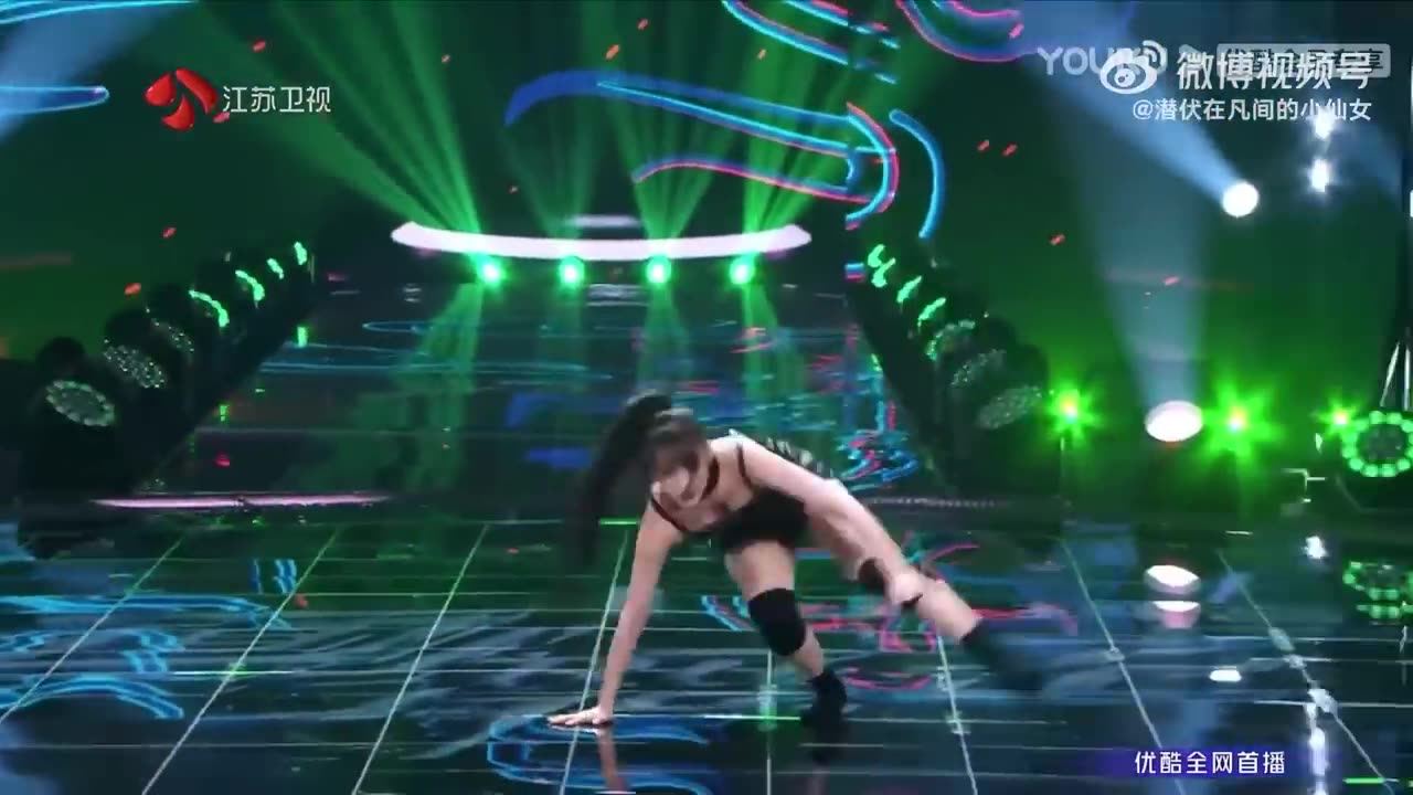 [Full Performance] Cheng Xiao's solo stage Special Agent theme for Masked Dancing King