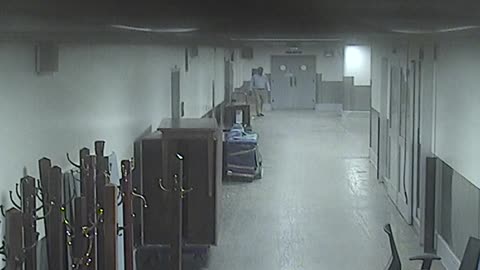 6096RHOBSBLoadingDockHallway_2021-01-05_16h06min27s947ms.mp4