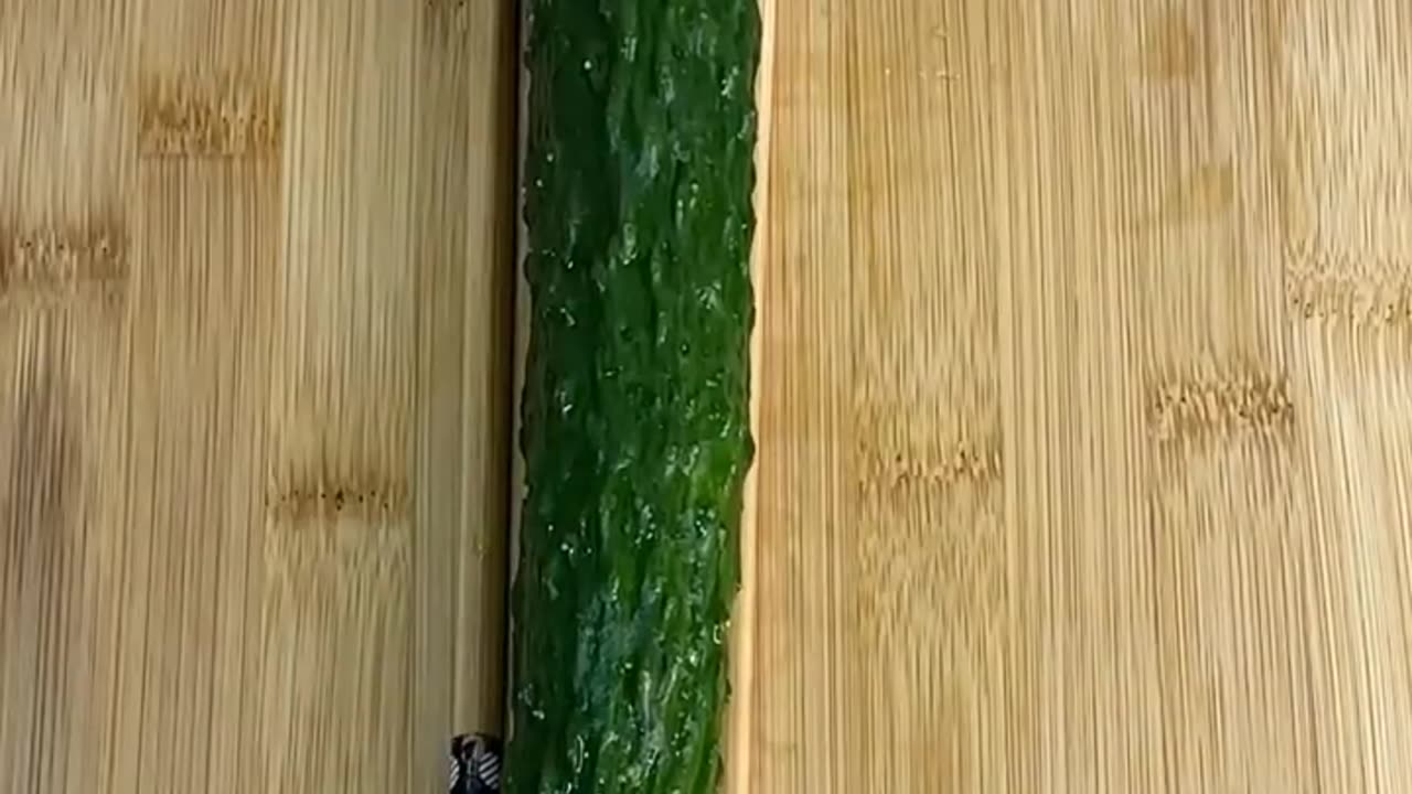 make cucumber salad to the beat