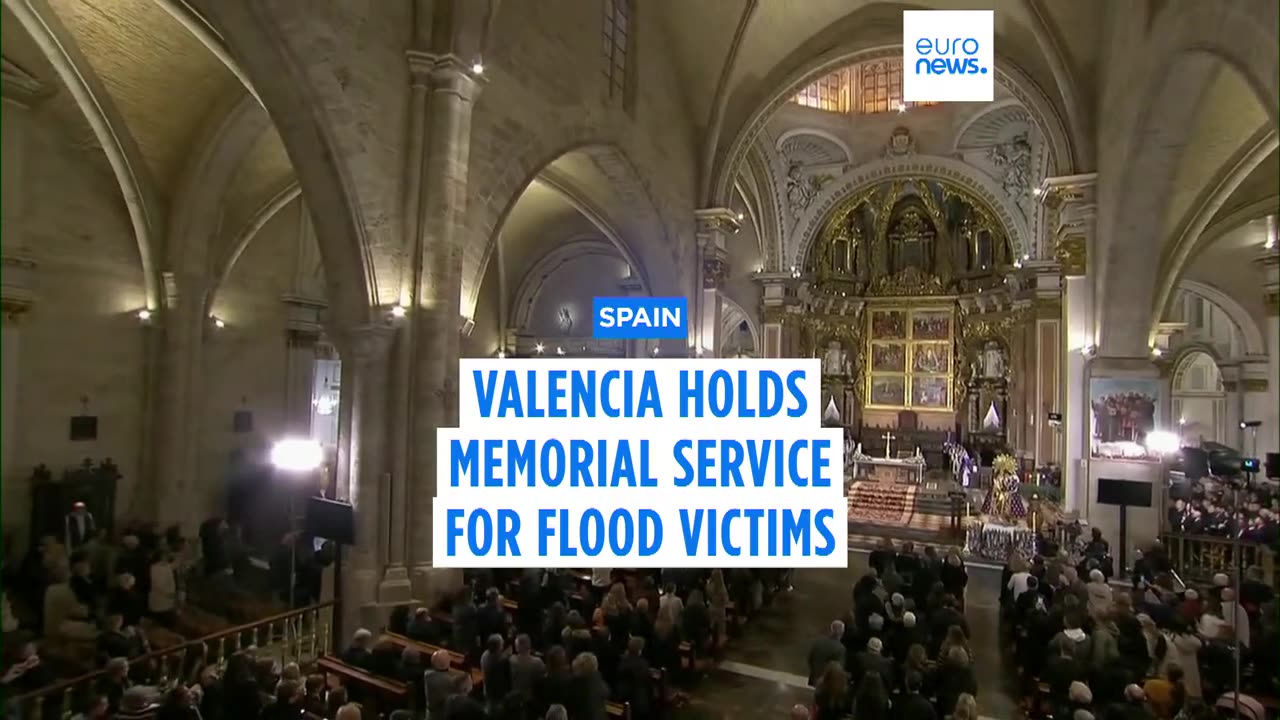 Valencia holds memorial service for flood victims